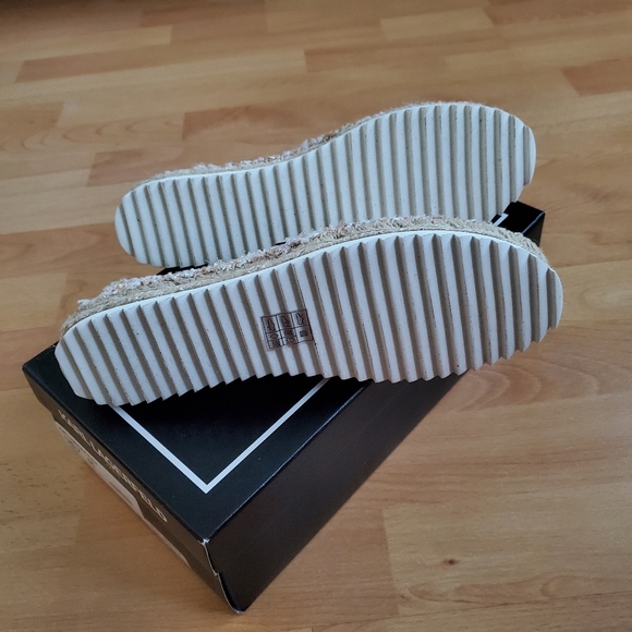 Karl Lagerfeld - Picture 4 of 4